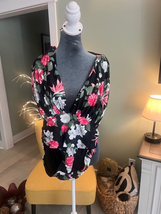 Vince Camuto Other - Vince Camuto Black One-Piece Swimsuit with Pink & White Floral Print